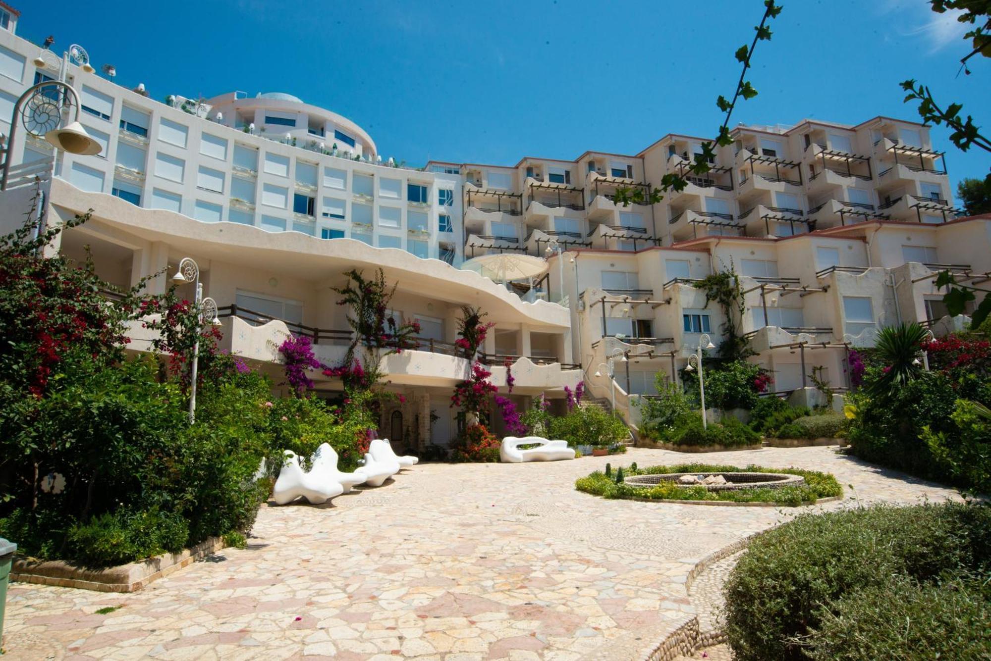 Bougainville Bay Apartments Саранда Экстерьер фото